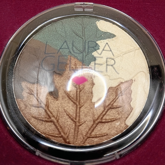 Laura Geller Italian Garden 7-Piece Baked Beauty Collection in Wooden Box - Picture 4 of 12